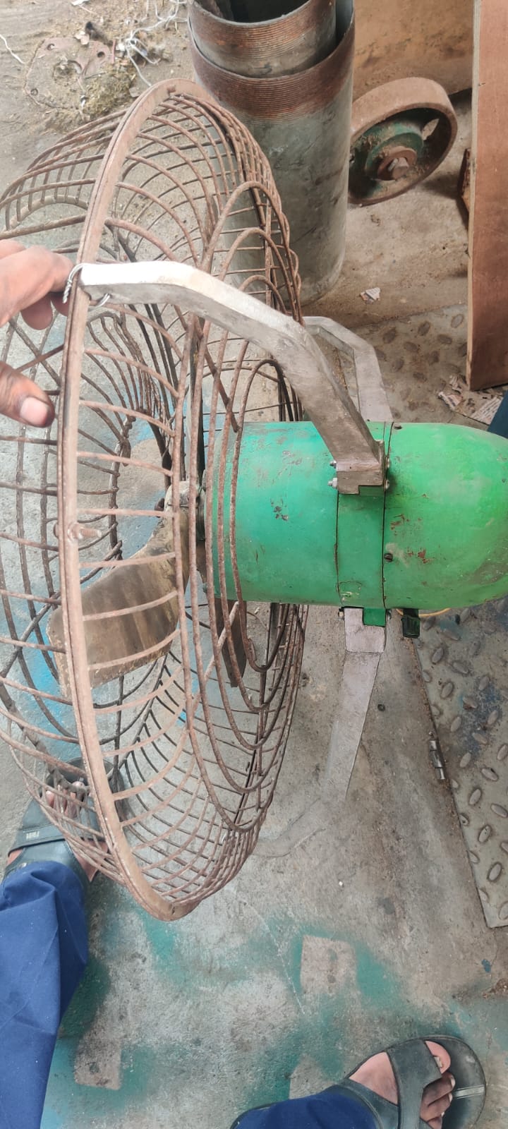 Almonard Fan Aluminium Leg
